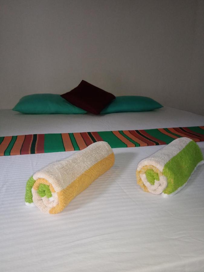 Viraj'S Garden Hotel แทนกาลเล ภายนอก รูปภาพ