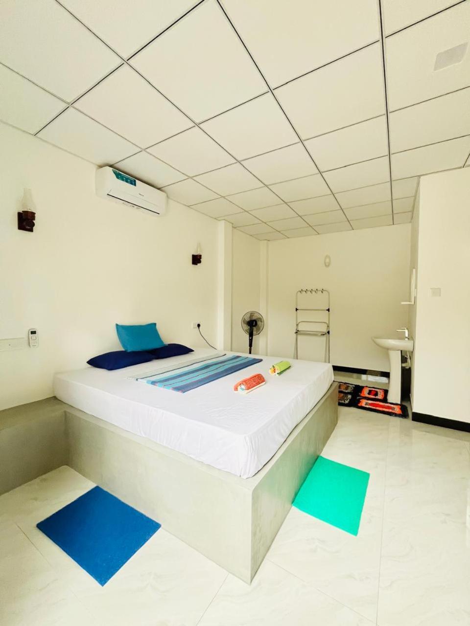 Viraj'S Garden Hotel แทนกาลเล ภายนอก รูปภาพ