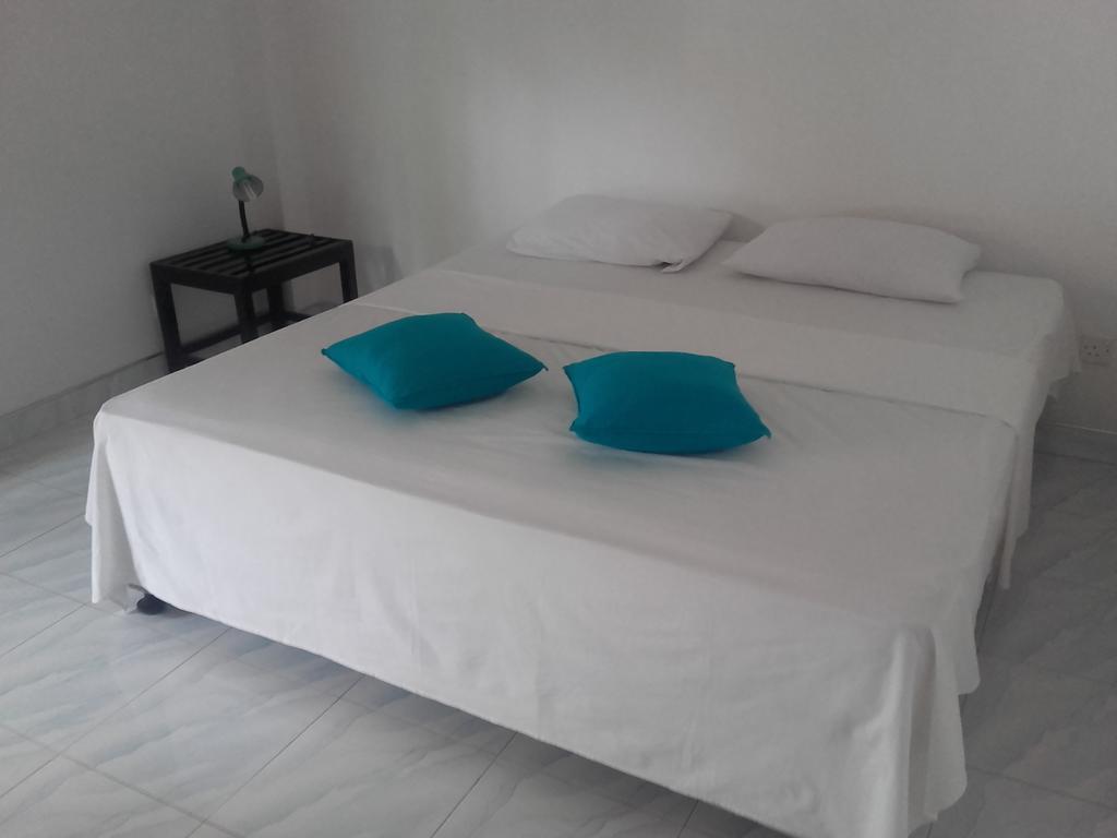 Viraj'S Garden Hotel แทนกาลเล ภายนอก รูปภาพ